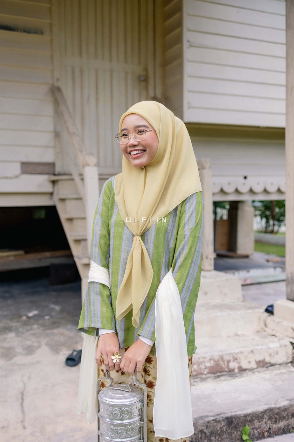 Olelin - Pulang Kurung Moden